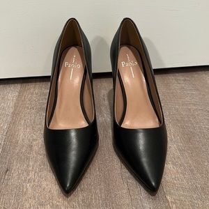 Linea Paolo Payton Pointy Toe Pump
